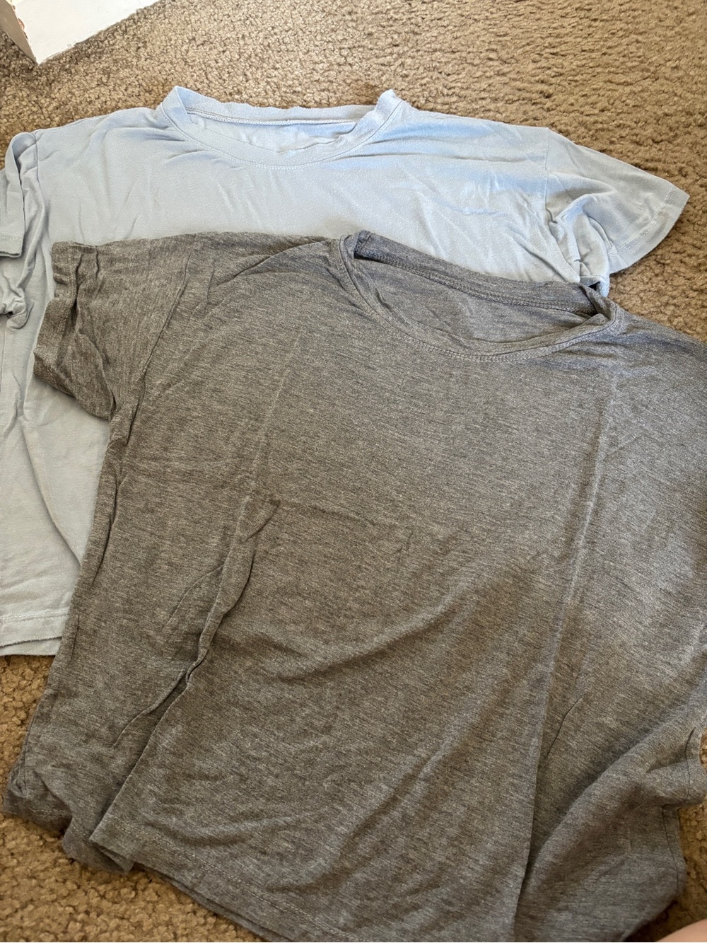 Bundle tees small - Picture 7 of 8